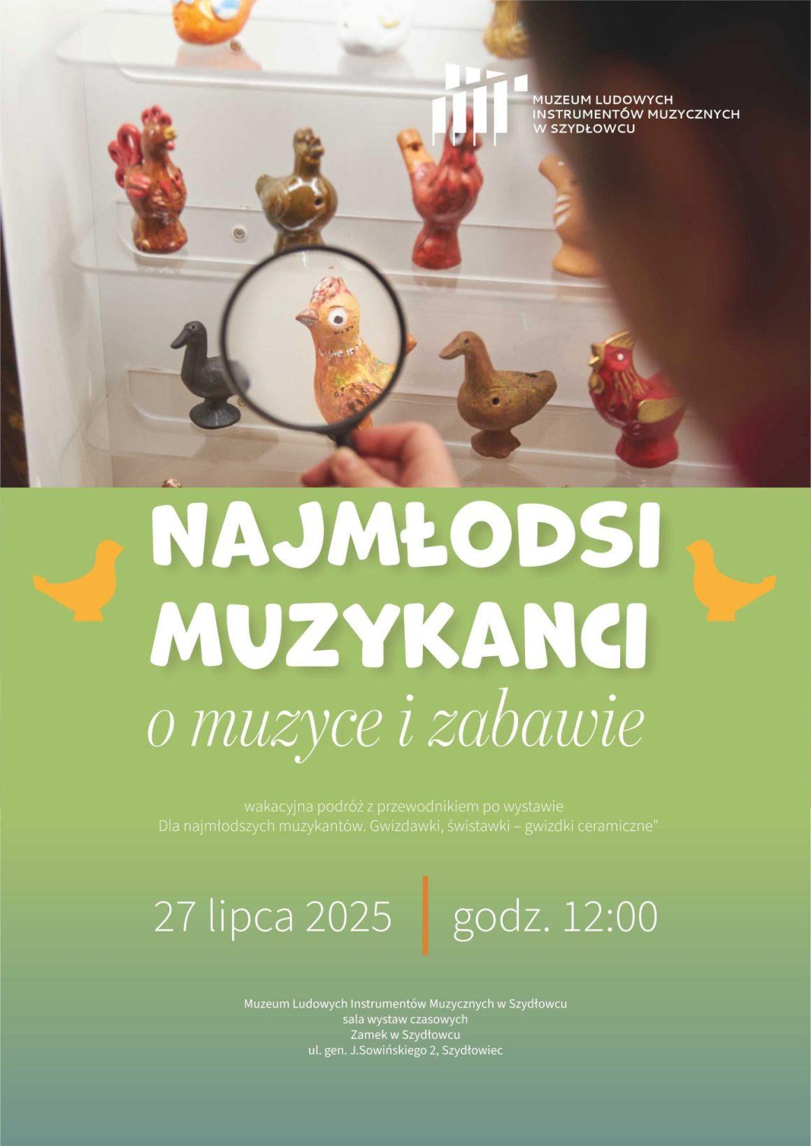 Plakat. W dolnej części zielone tło i białe napisy. U góry zdjęcie gwizdków-ptaków, na które ktoś patrzy przez lupę.