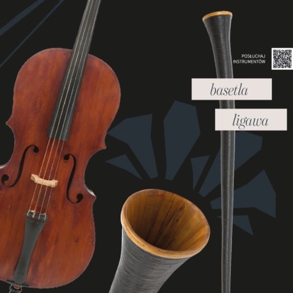 wystawa dźwięki ziemi - polskie ludowe instrumenty muzyczne Grafika z czarnym tłem. Po lewej basetla, obok ligawka. Po prawej czarne napisy z białym kwadratowym tłem.