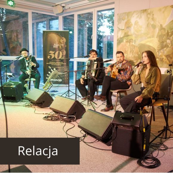 Zespół Czarnina podczas koncertu w Muzeum Ludowy Instrumentów Muzycznych